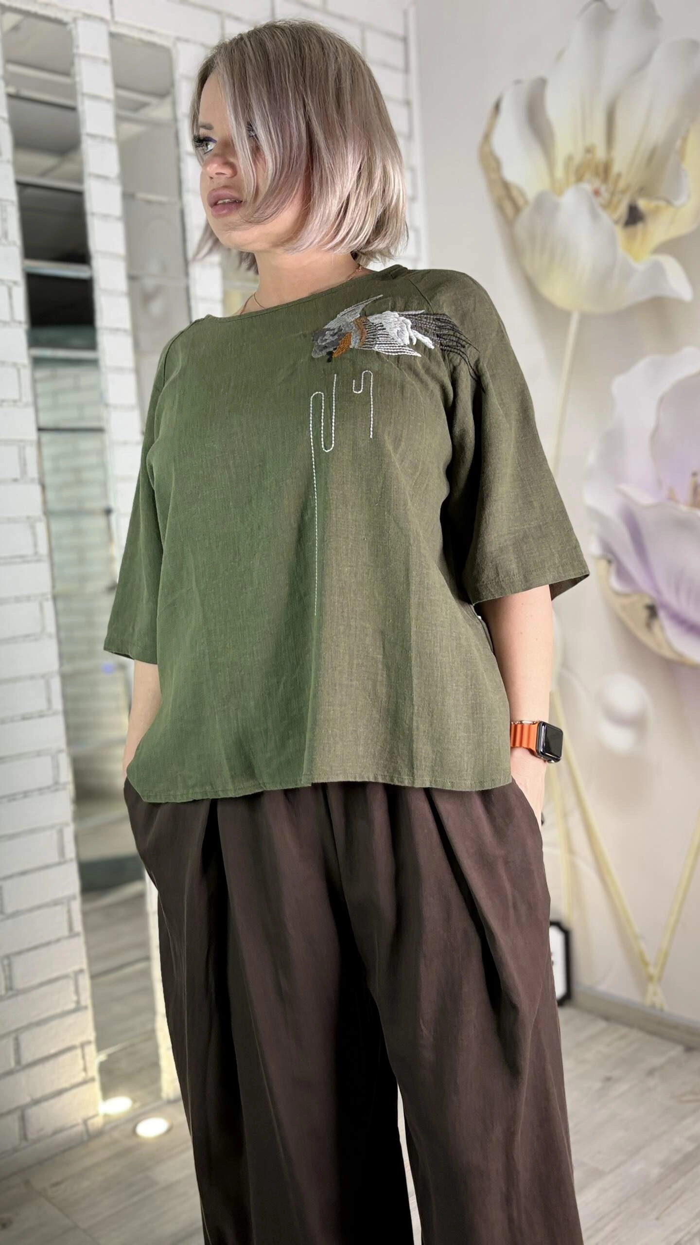 Блуза декорированная вышивкой цвета хаки MODLAV ML5048-27