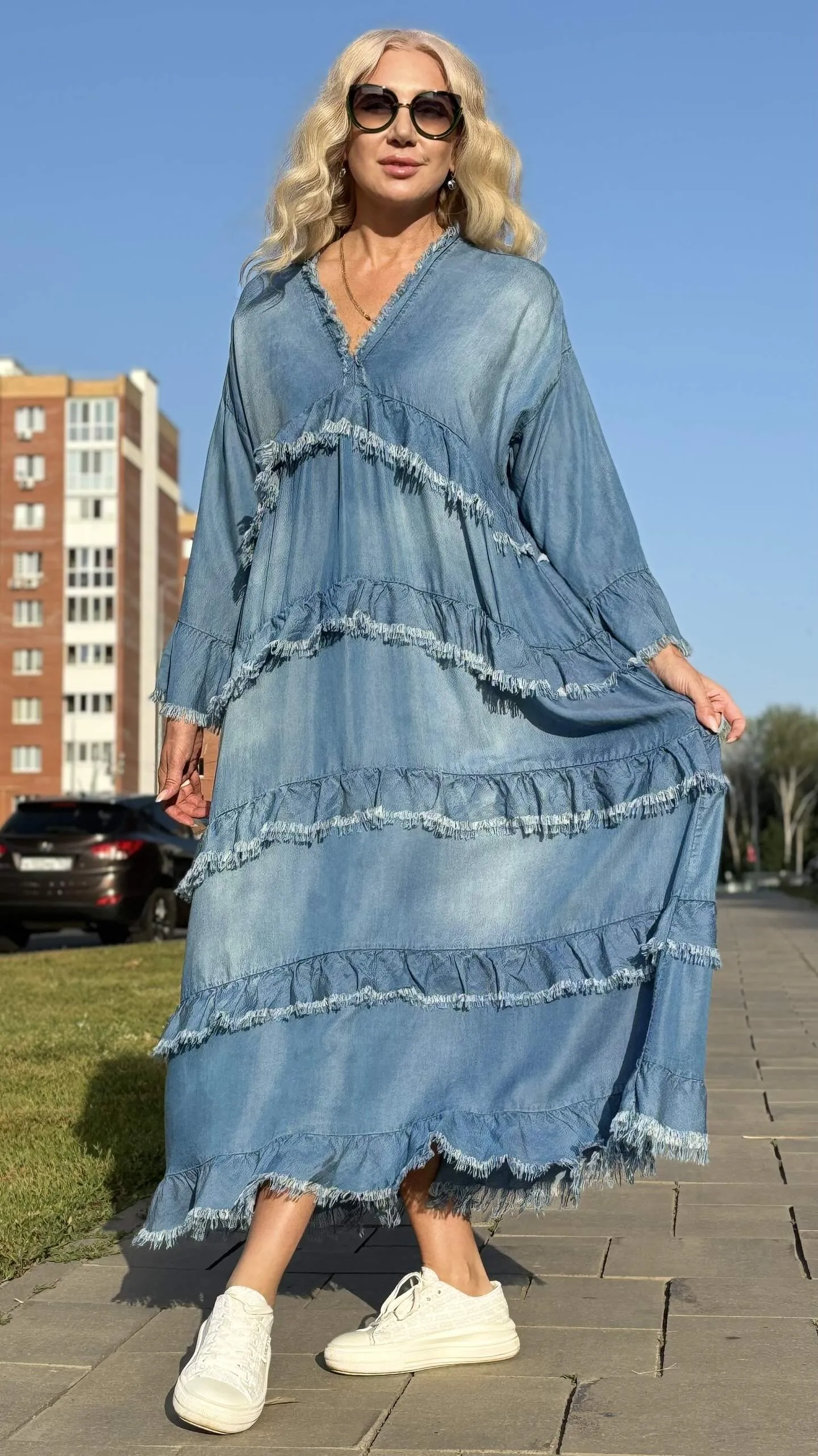 Платье шикарное из Италии джинсового цвета MODLAV ML5371-17