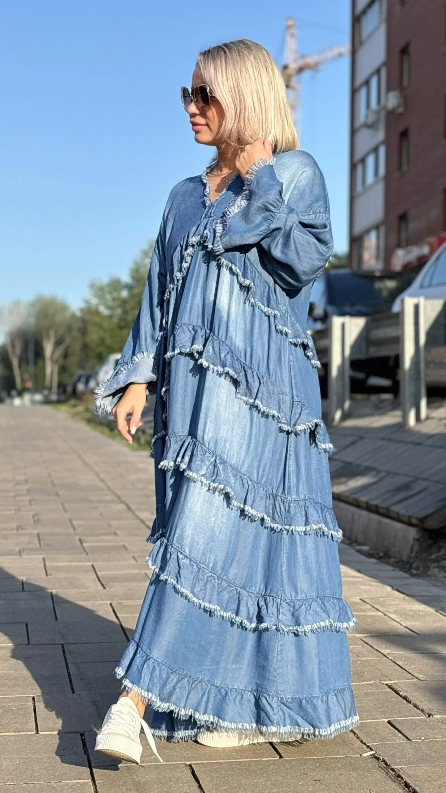 Платье шикарное из Италии джинсового цвета MODLAV ML5371-17