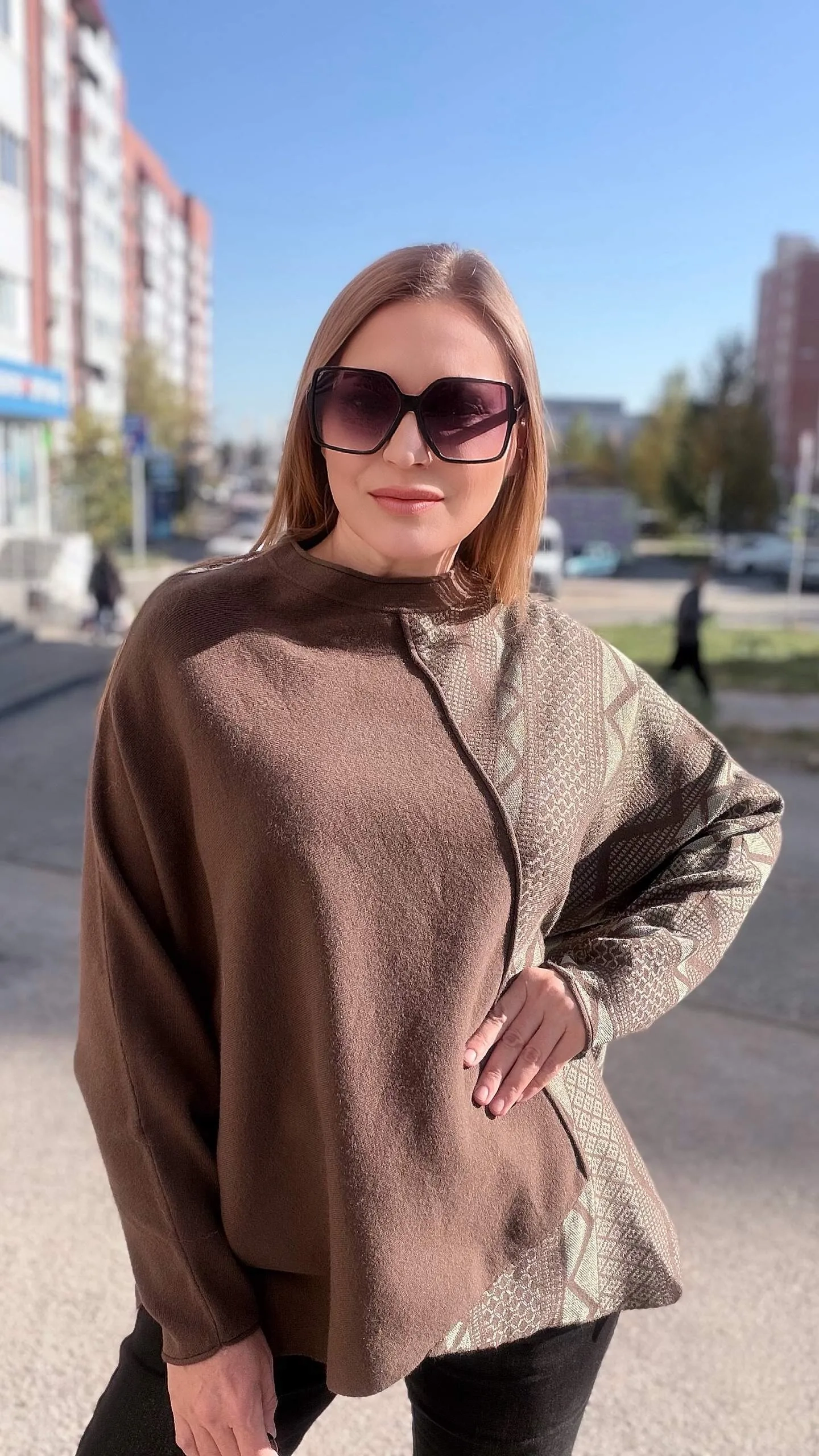 Джемпер с интересным принтом цвета капучино MODLAV ML7049-28