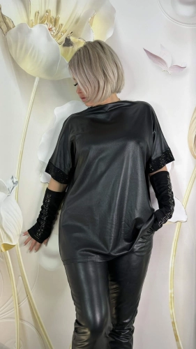 Блуза стильная с митенками черного цвета MODLAV ML4680-13