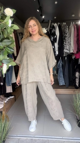 Костюм в стиле Boho из Италии бежевого цвета MODLAV ML5302-4